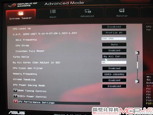 终稳定在4.8GHz 下的BIOS设置，非常简单，基本上是AUTO+1.49V处理器电压的设置。