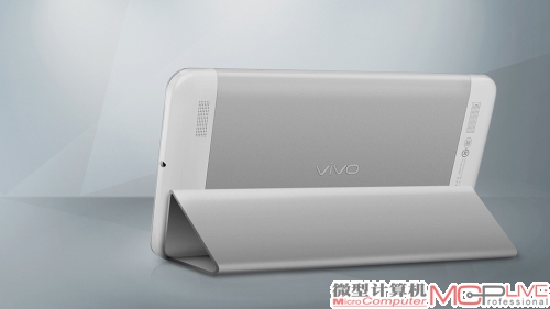 vivo Xplay：支持戴手套操作；通过距离感应器实现30-150cm隔空操作；立体声声道智能切换。