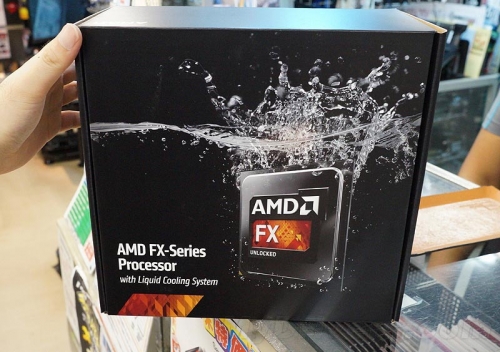 水冷王：AMD 220W“大火炉”